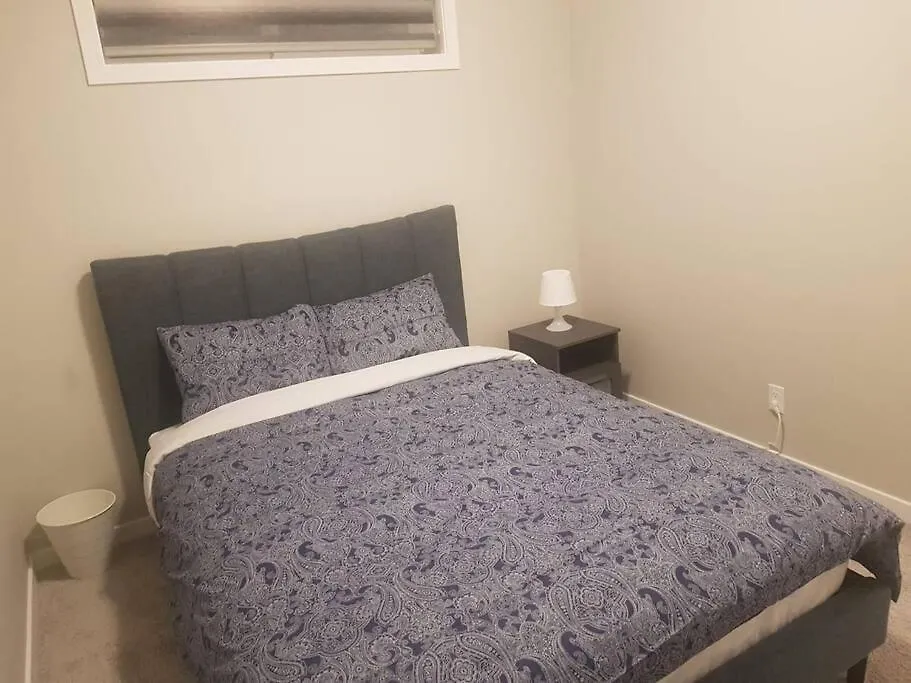 Apartamento Stylish & Private 2 Bed Suite YYC
